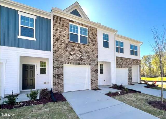 Property at 1124 Tofino Dr, Durham, NC 27704, 3 beds, 2.5 baths