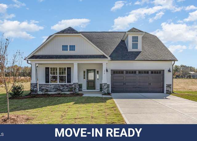 Property at 175 Trescott St, Smithfield, NC 27577, 3 beds, 2.5 baths