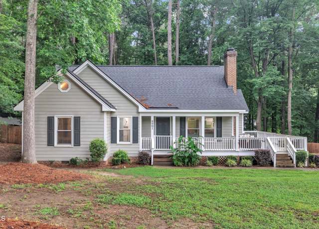 Property at 8801 Valley Hill Ct, Apex, NC 27539, 3 beds, 3 baths