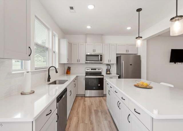 Property at 195 Lennei Ln, Garner, NC 27529, 3 beds, 2.5 baths