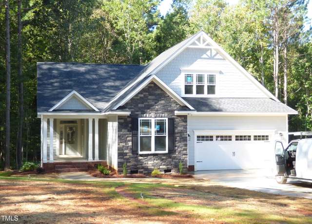 Property at 925 Lynch Rd, Selma, NC 27576, 3 beds, 3 baths