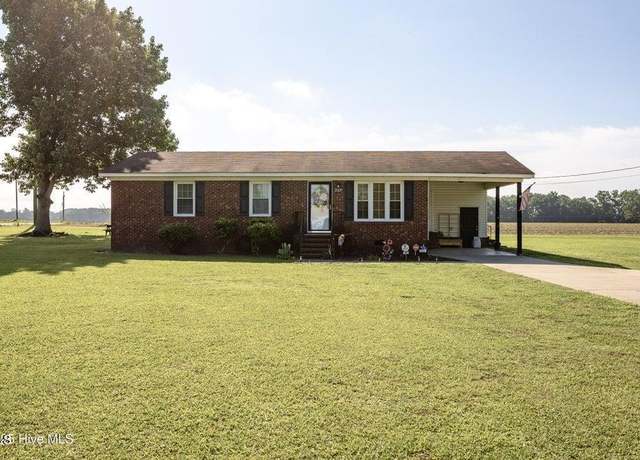Property at 800 S Vance St, Fremont, NC 27830, 3 beds, 1 bath