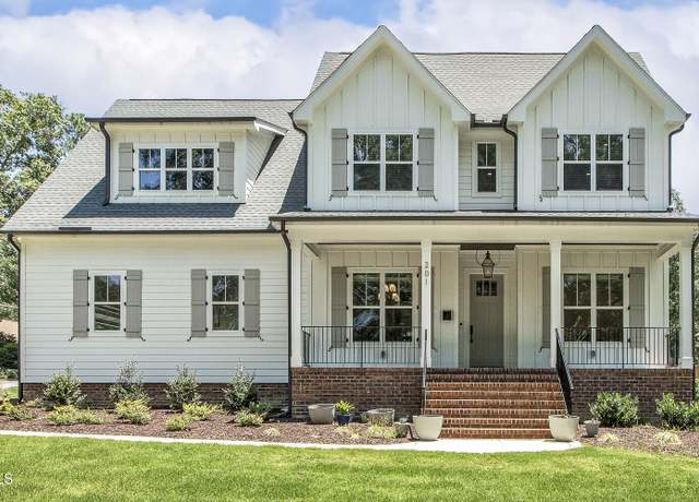 Property at 201 S Ennis St, Fuquay Varina, NC 27526, 5 beds, 4.5 baths
