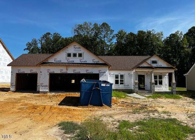 Property at 637 Little River Dr, Zebulon, NC 27597, 3 beds, 2 baths