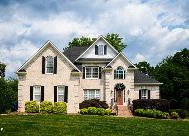 Property at 3021 Glenwood Dr, Durham, NC 27705, 4 beds, 3 baths