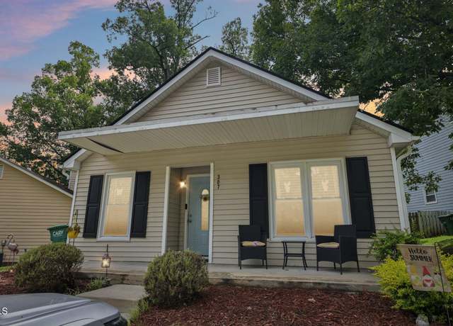 Property at 307 Wax Myrtle Ct, Cary, NC 27513, 3 beds, 2 baths
