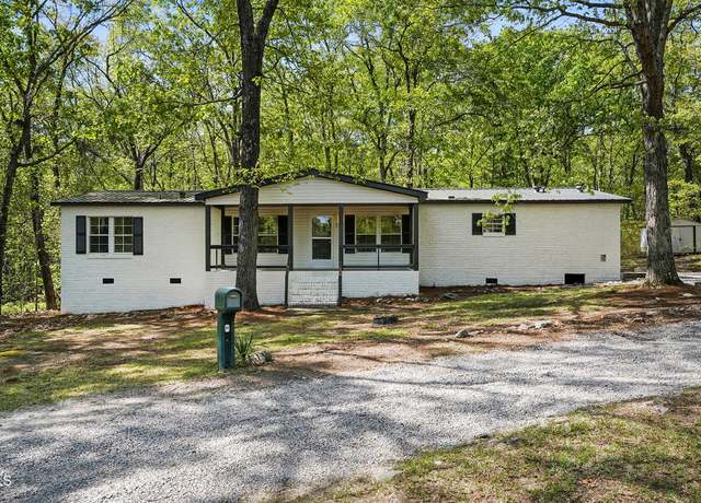 Property at 277 Triple Lakes Rd, Sanford, NC 27332, 3 beds, 2 baths