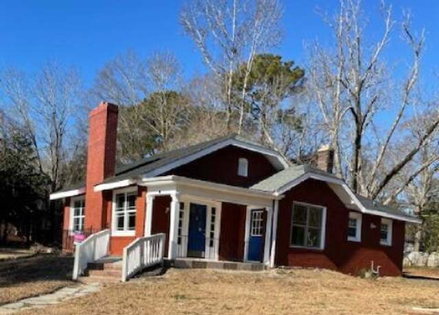 Property at 201 W Highland Ave, Kinston, NC 28501, 3 beds, 1.5 baths