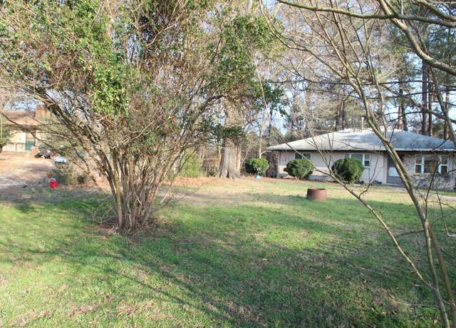 Property at 4 Bolin Hts, Chapel Hill, NC 27514