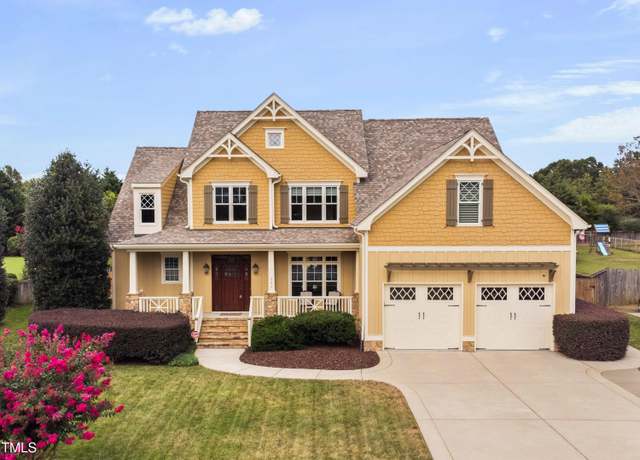 Property at 207 Weathers St, Rolesville, NC 27571, 4 beds, 3 baths