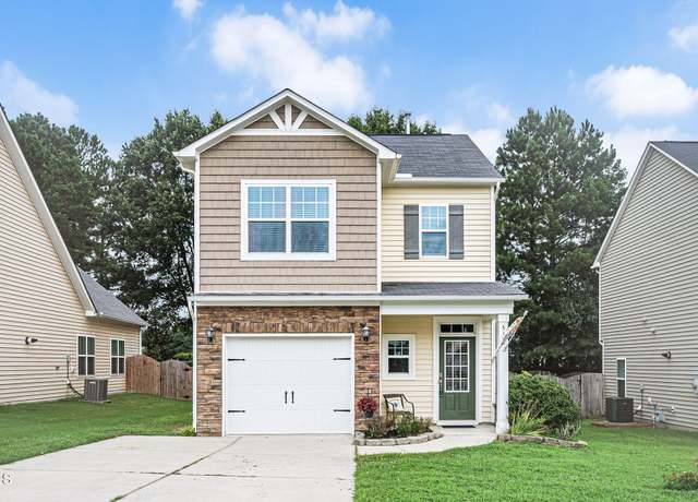 Property at 516 Smithridge Way, Fuquay Varina, NC 27526, 3 beds, 2.5 baths