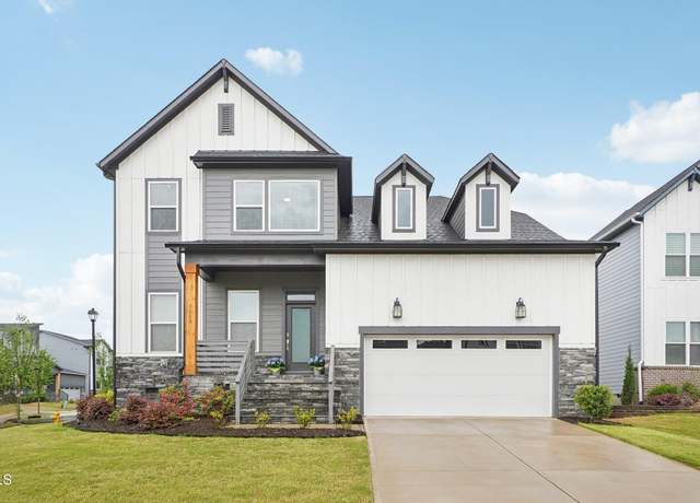 Property at 5616 Horsewalk Cir, Raleigh, NC 27606, 4 beds, 2.5 baths