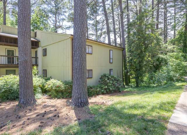 Property at 514 Pine Ridge Pl, Raleigh, NC 27609, 2 beds, 1.5 baths