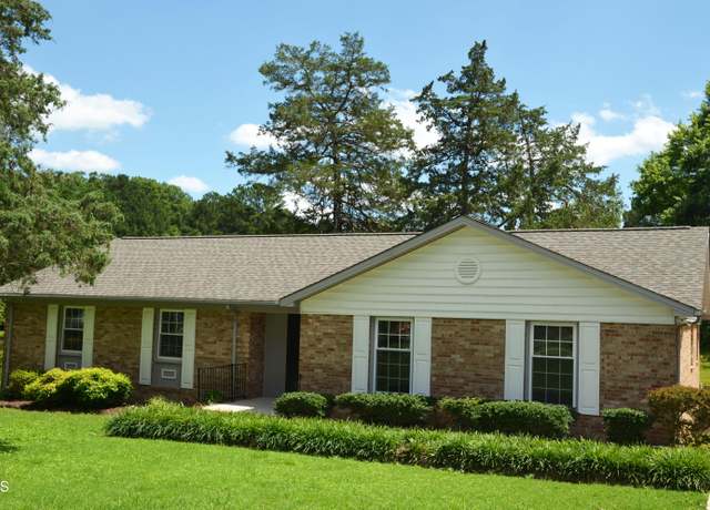 Property at 1815 Chandellay Dr, Durham, NC 27705, 3 beds, 2 baths