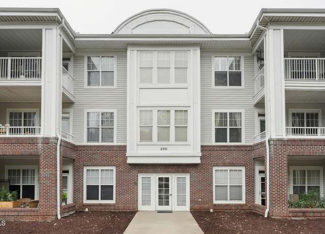 Property at 233 Eyam Hall Ln, Apex, NC 27502, 2 beds, 2 baths