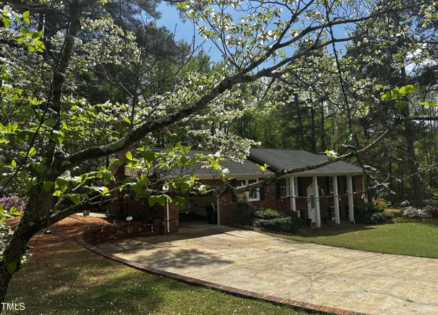 Property at 184 Pine St E, Lillington, NC 27546, 4 beds, 3 baths