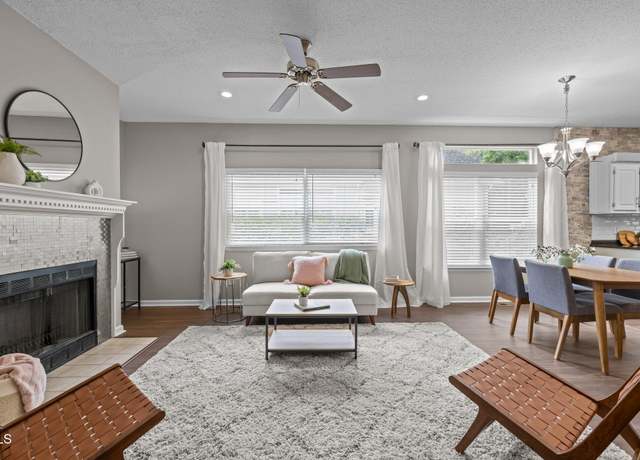 Property at 107 Covington Dr, Chapel Hill, NC 27514, 3 beds, 2 baths
