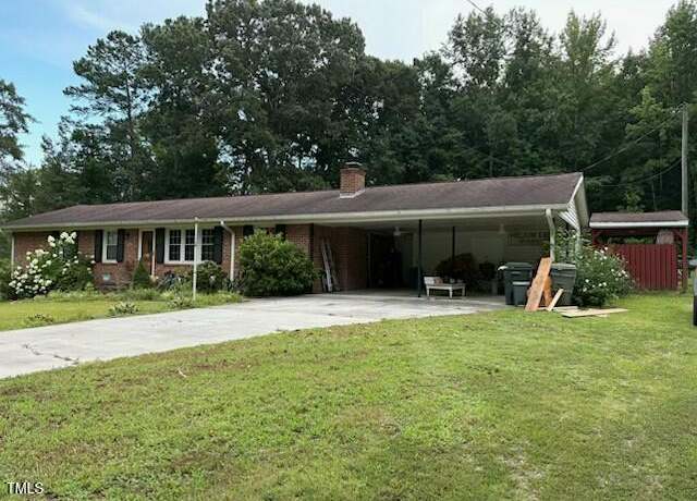 Property at 105 Twain Dr, Garner, NC 27529, 4 beds, 2.5 baths