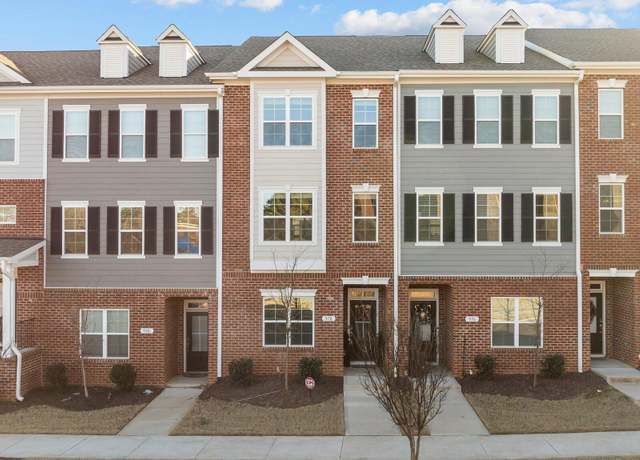 Property at 978 Gateway Commons Cir, Wake Forest, NC 27587, 3 beds, 3.5 baths