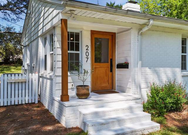 Property at 207 N Aiken St, Fuquay Varina, NC 27526, 3 beds, 1 bath