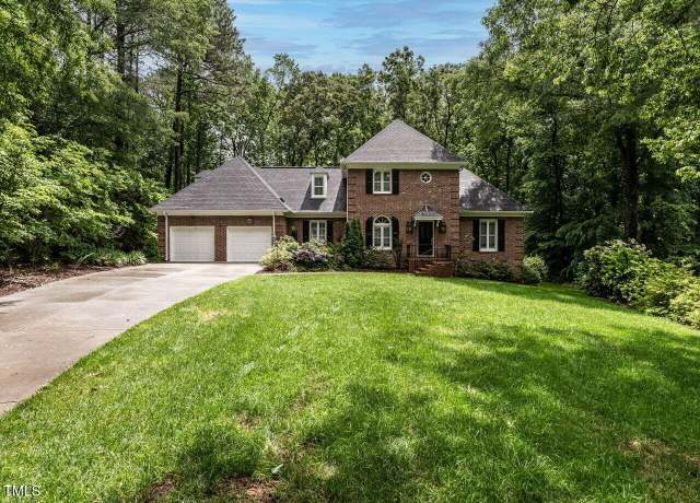 Property at 104 Deer Park Ln, Cary, NC 27518, 4 beds, 2.5 baths