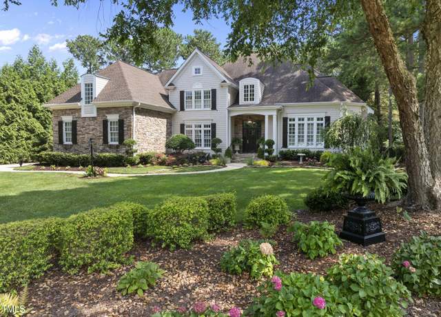 Property at 8416 Davishire Dr, Raleigh, NC 27615, 4 beds, 3.5 baths