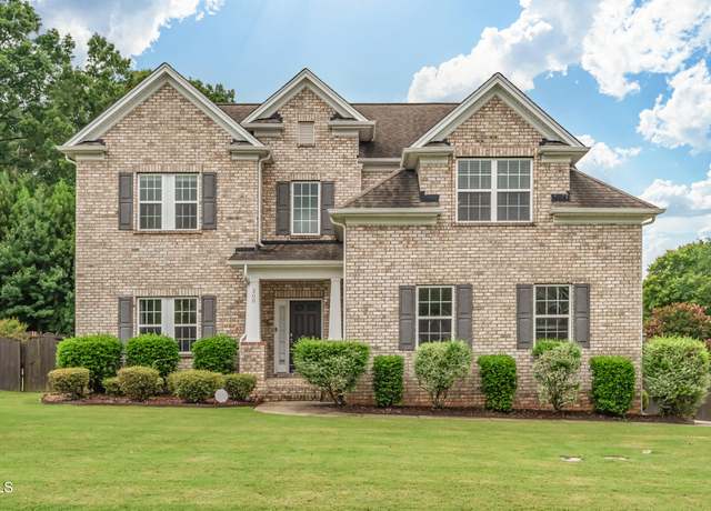 Property at 200 Vintage Hill Cir, Apex, NC 27539, 4 beds, 3 baths