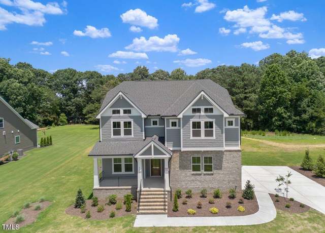 Property at 9004 Penny Rd, Raleigh, NC 27606, 5 beds, 3.5 baths