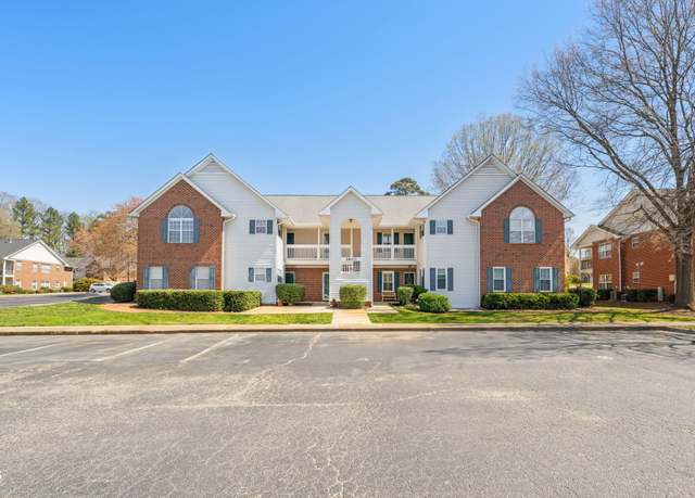 Property at 2621 Wellington Ridge Loop, Cary, NC 27518, 2 beds, 2 baths