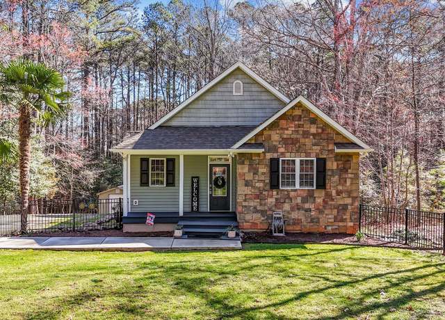 Property at 113 Pony Dr, Louisburg, NC 27549, 3 beds, 2.5 baths