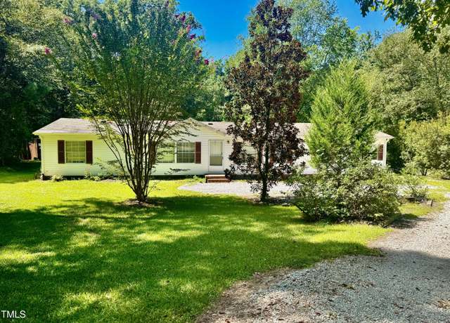 Property at 1149 Taos Trl, Raleigh, NC 27603, 4 beds, 2.5 baths