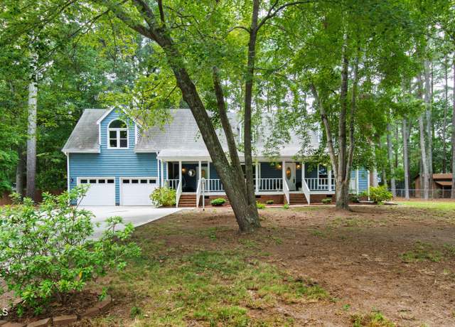 Property at 2917 Trestle Ct, Fuquay Varina, NC 27526, 3 beds, 3.5 baths