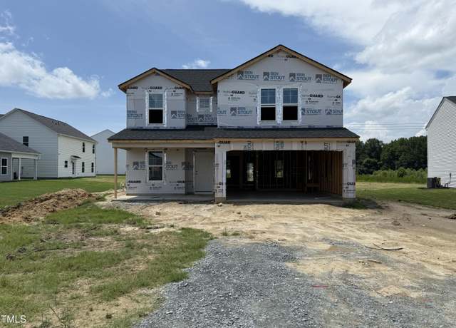 Property at 29 Chloe Ct, Selma, NC 27576, 4 beds, 2.5 baths