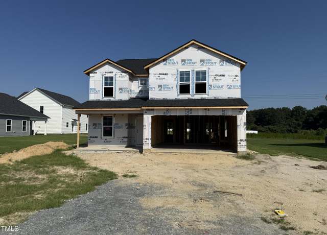Property at 29 Chloe Ct, Selma, NC 27576, 4 beds, 2.5 baths