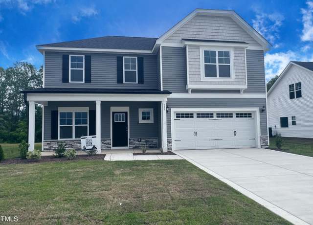 Property at 333 Edwinstowe Ave, Fayetteville, NC 28311, 4 beds, 2.5 baths