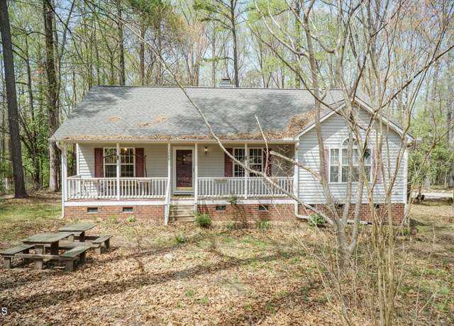 Property at 1508 Middle Ridge Dr, Willow Springs, NC 27592, 3 beds, 2 baths