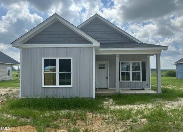 Property at 504 S Vance St, Fremont, NC 27830, 3 beds, 2 baths
