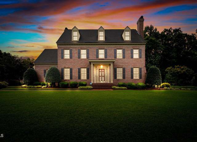 Property at 2909 Greystone Dr, Rocky Mount, NC 27804, 4 beds, 3.5 baths