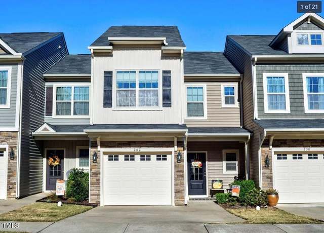 Property at 202 Beaconwood Ln, Holly Springs, NC 27540, 3 beds, 2.5 baths