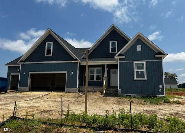 Property at 129 Retreat Run, Smithfield, NC 27577, 3 beds, 3 baths