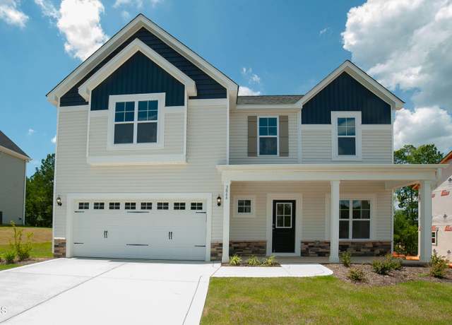 Property at 3866 Blackhills Rd, Fayetteville, NC 28311, 4 beds, 2.5 baths
