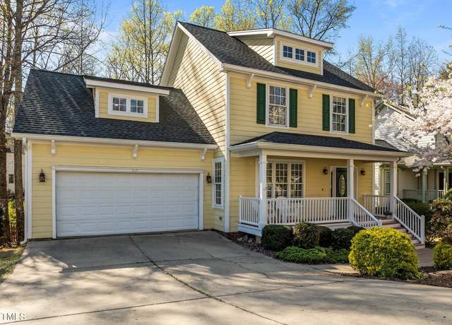 Property at 1407 Grappenhall Dr, Apex, NC 27502, 4 beds, 2.5 baths