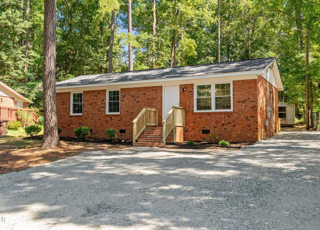 Property at 1725 Carr Creek Rd, Sanford, NC 27332, 3 beds, 2 baths