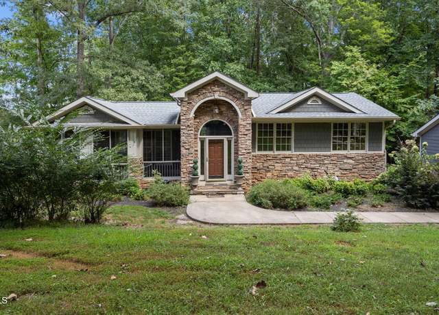 Property at 7100 Falls Glen Ct, Raleigh, NC 27614, 4 beds, 3 baths