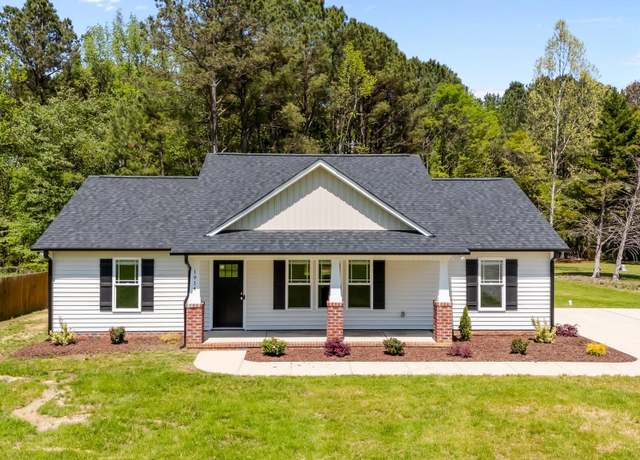 Property at 1914 Jack Rd, Clayton, NC 27520, 3 beds, 2 baths