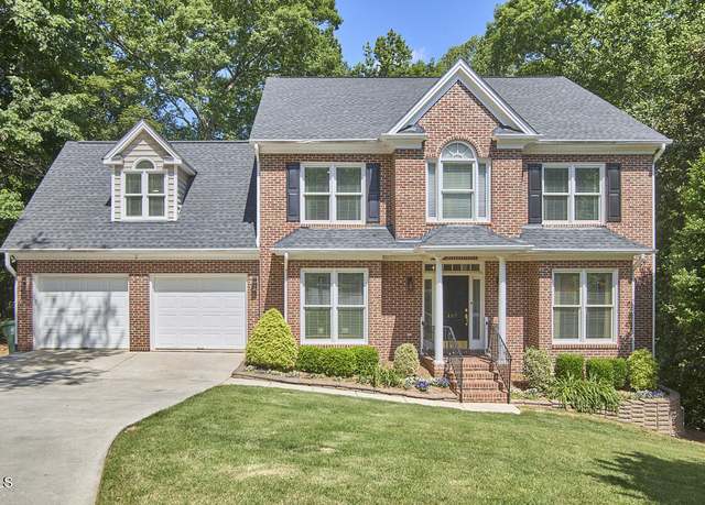 Property at 407 Crickentree Dr, Cary, NC 27518, 5 beds, 4 baths