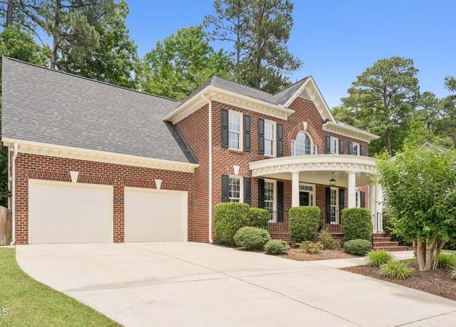 Property at 325 Wescott Ridge Dr, Holly Springs, NC 27540, 4 beds, 3.5 baths