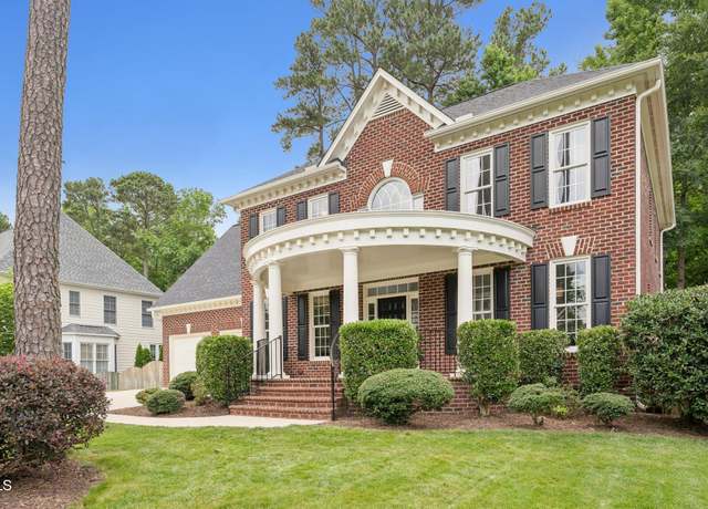 Property at 325 Wescott Ridge Dr, Holly Springs, NC 27540, 4 beds, 3.5 baths