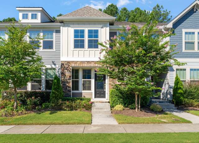 Property at 1412 Elk Falls Dr, Wendell, NC 27591, 3 beds, 2.5 baths