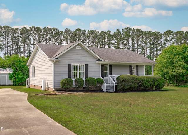 Property at 205 Twin Oaks Dr, Angier, NC 27501, 3 beds, 2 baths